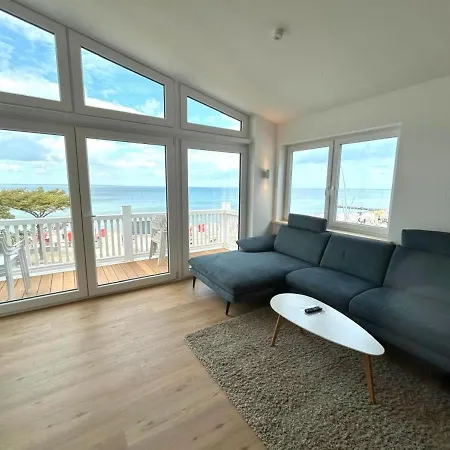 Panorama Xl Im Urban Mit Meerblick Strandkorb Fuer Bis Zu 10 Personen Timmendorfer Strand