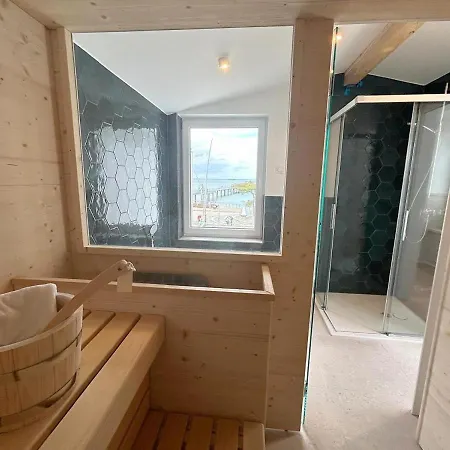 Panorama Xl Im Urban Mit Meerblick Strandkorb Fuer Bis Zu 10 Personen Timmendorfer Strand